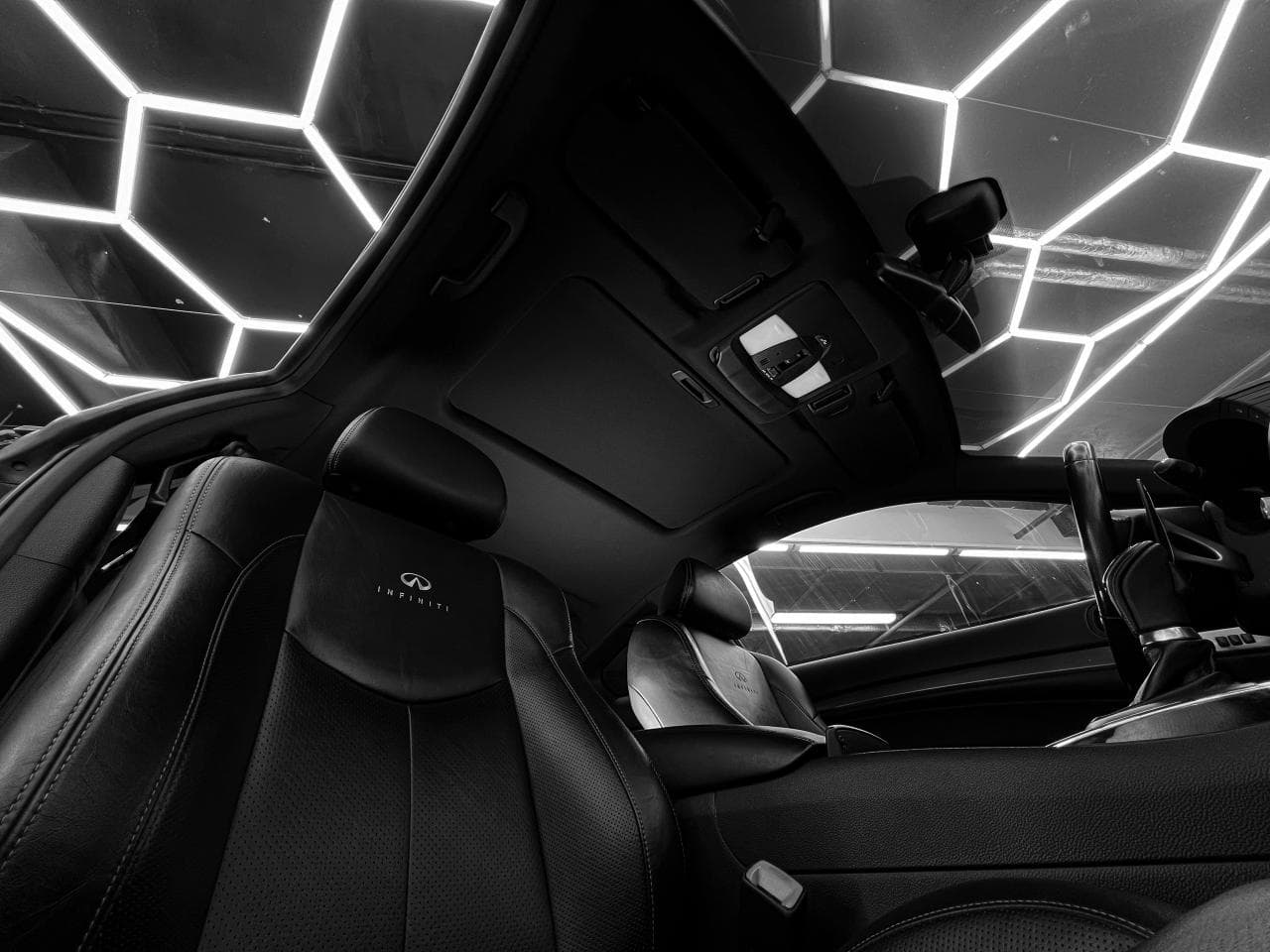 Infiniti — Перетяжка потолка
