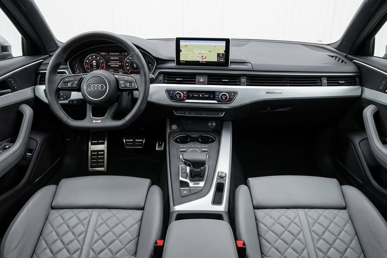Салон Audi A4 Allroad — предпродажная подготовка салона | Автоателье BIRSON СПб