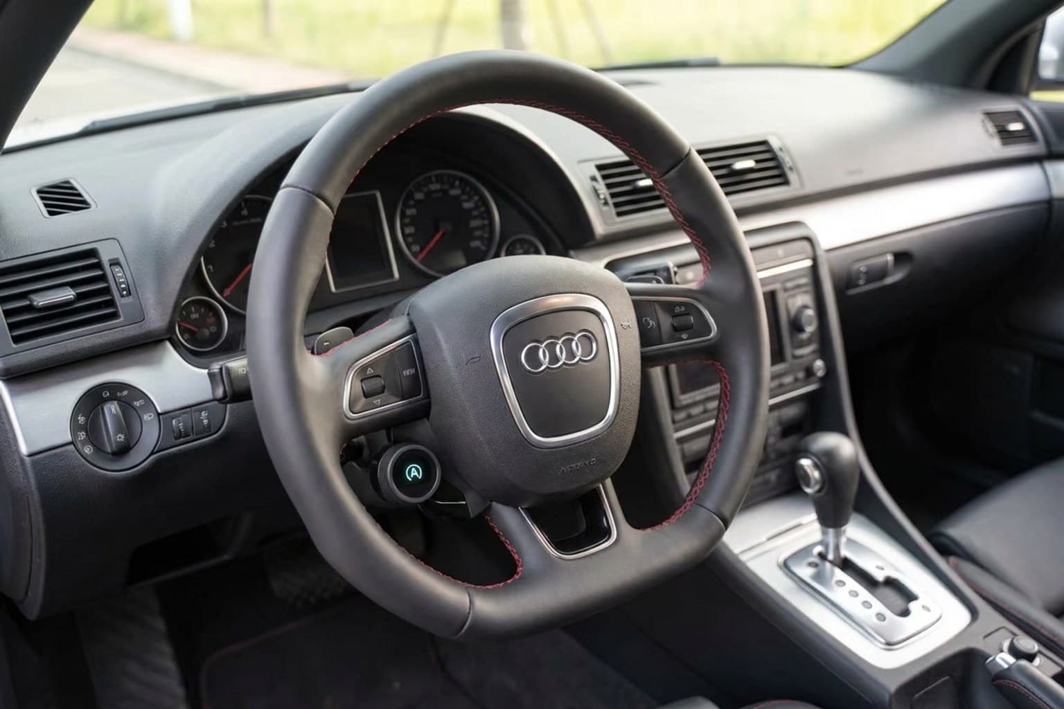 Салон Audi A4 Cabriolet — предпродажная подготовка салона | Автоателье BIRSON СПб