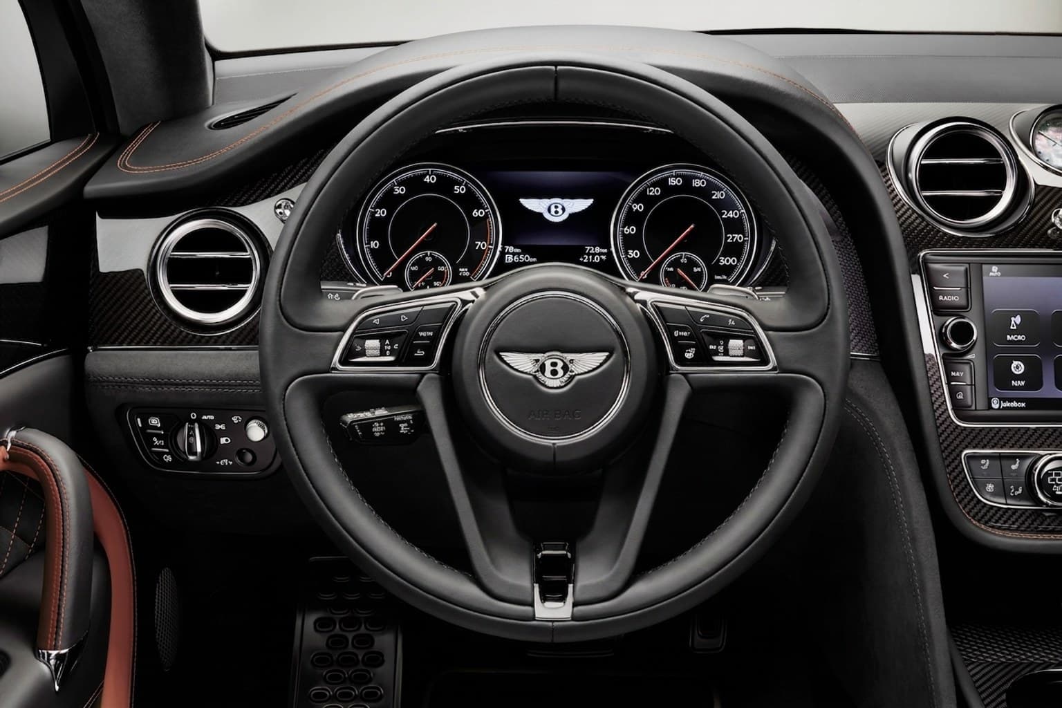 Салон Bentley Bentayga — предпродажная подготовка салона | Автоателье BIRSON СПб