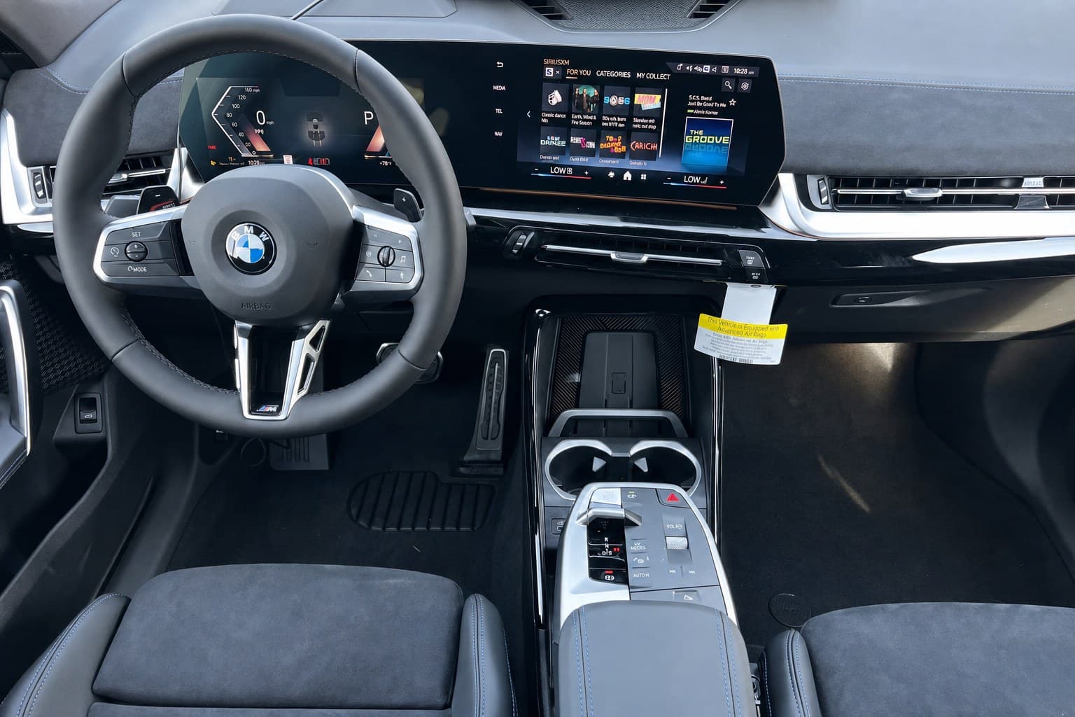 Салон BMW X2 — ремонт шторок люка | Автоателье BIRSON СПб