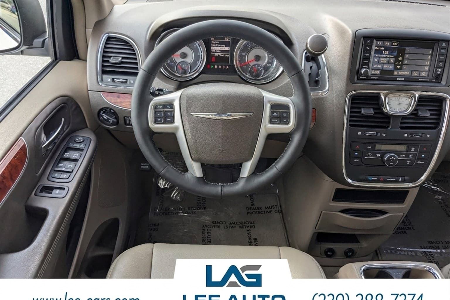 Салон Chrysler Town & Country — предпродажная подготовка салона | Автоателье BIRSON СПб