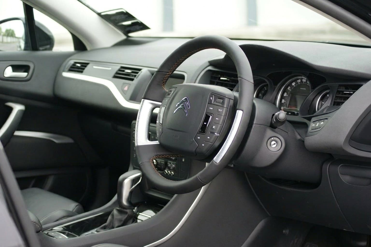 Салон Citroën C5 Tourer — предпродажная подготовка салона | Автоателье BIRSON СПб