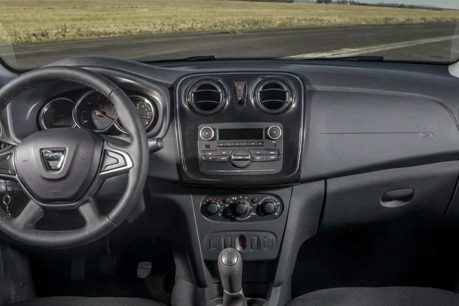 Салон Dacia Logan MCV — предпродажная подготовка салона | Автоателье BIRSON СПб