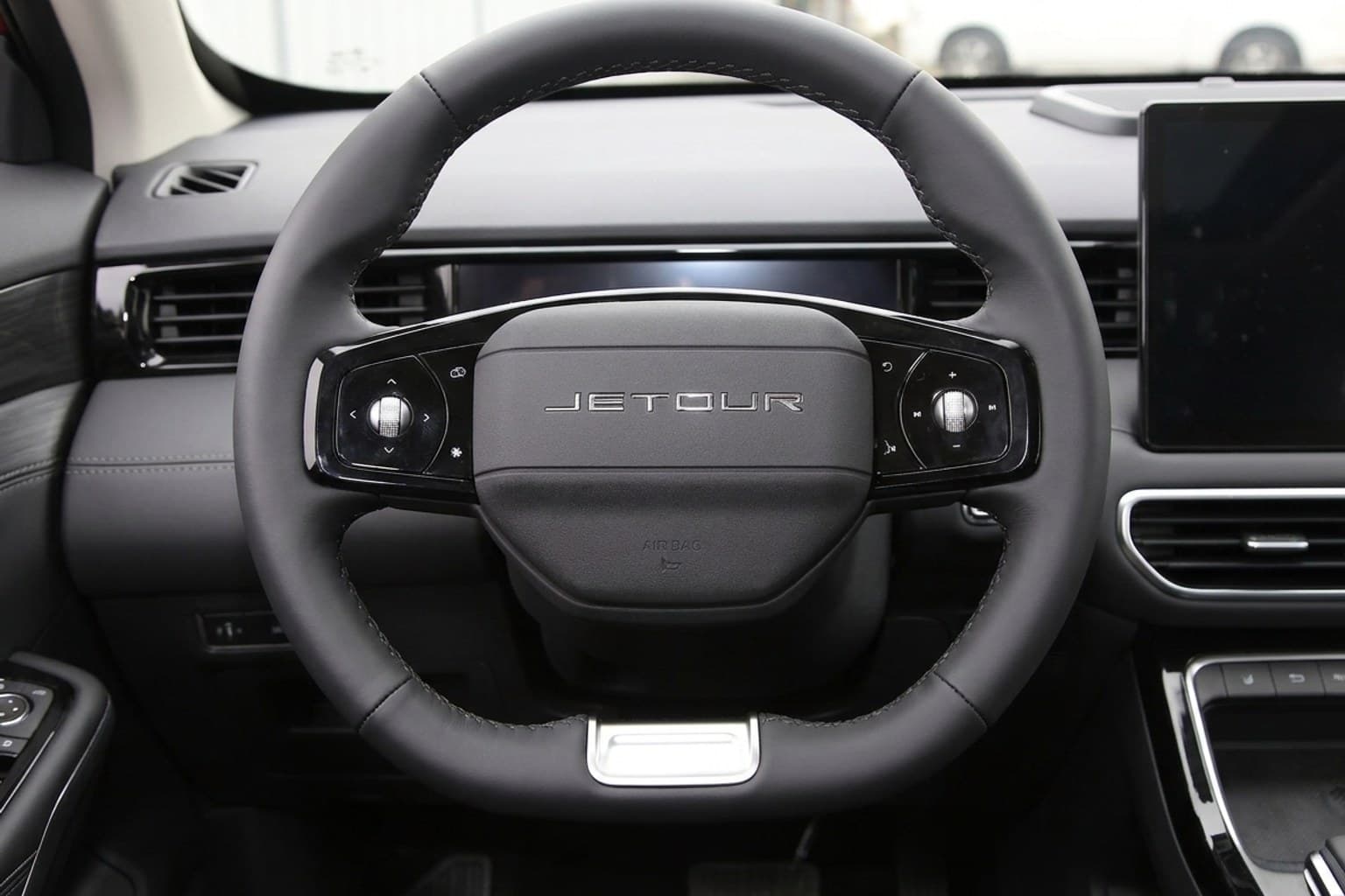 Салон Jetour Dashing — ремонт шторок люка | Автоателье BIRSON СПб