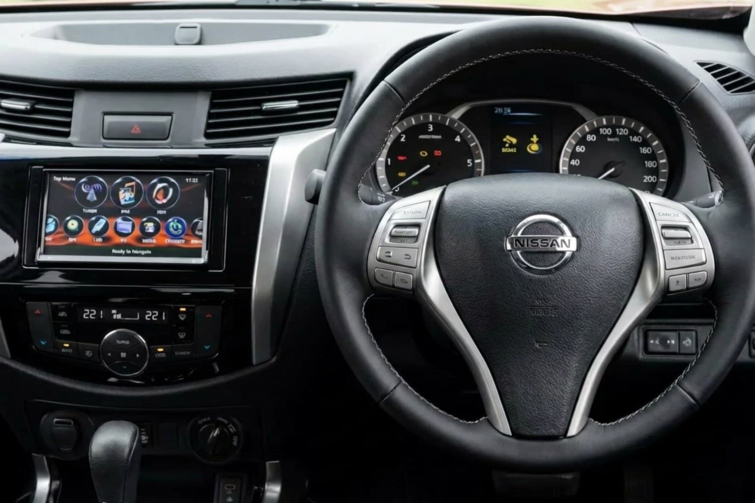 Салон Nissan Navara — предпродажная подготовка салона | Автоателье BIRSON СПб