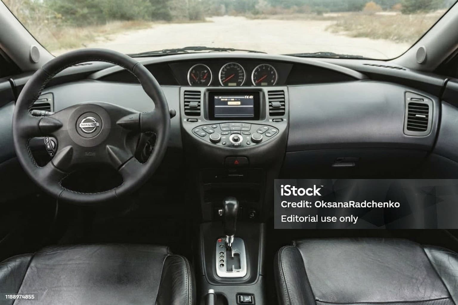 Салон Nissan Primera — восстановление пластика | Автоателье BIRSON СПб