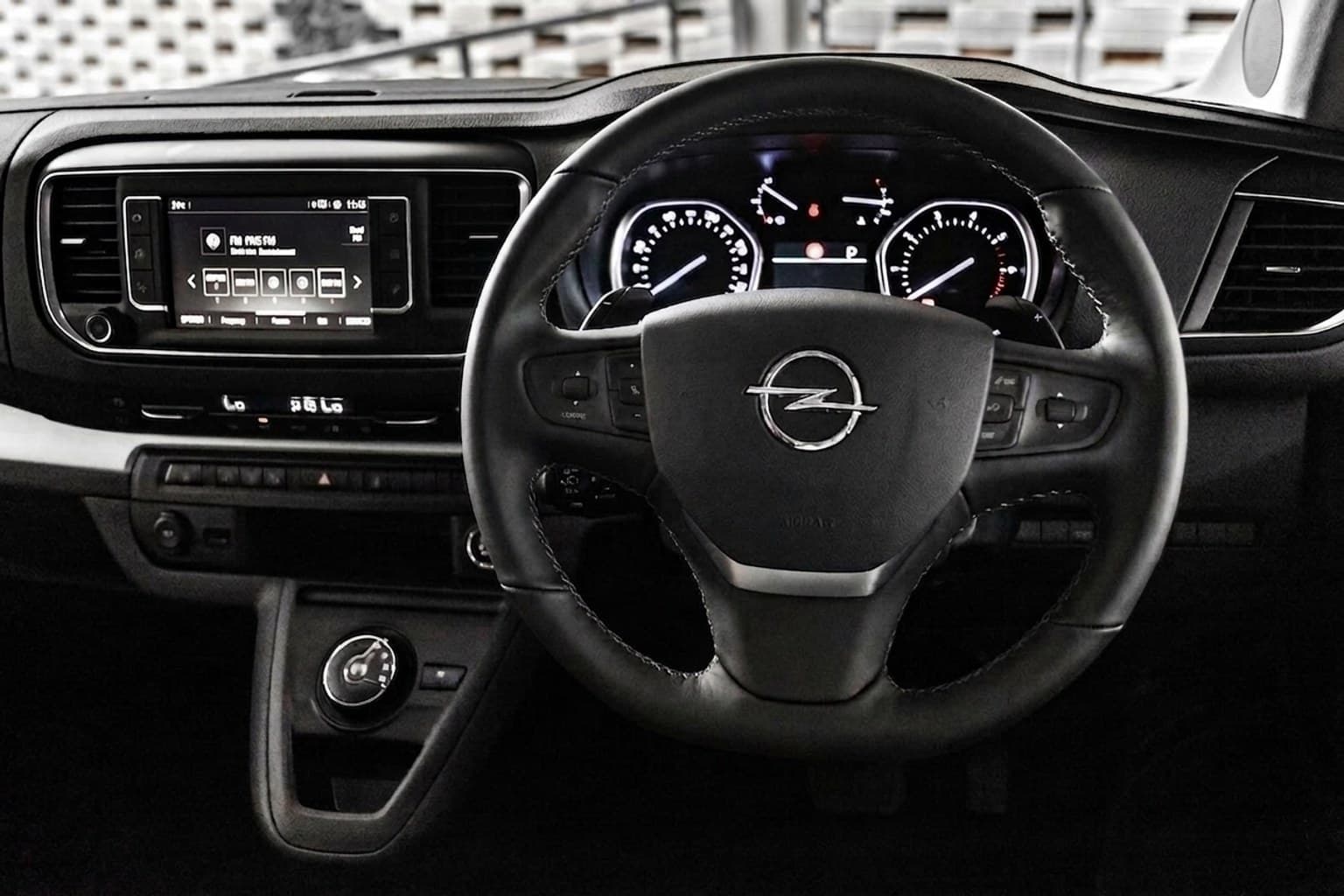 Салон Opel Zafira — предпродажная подготовка салона | Автоателье BIRSON СПб
