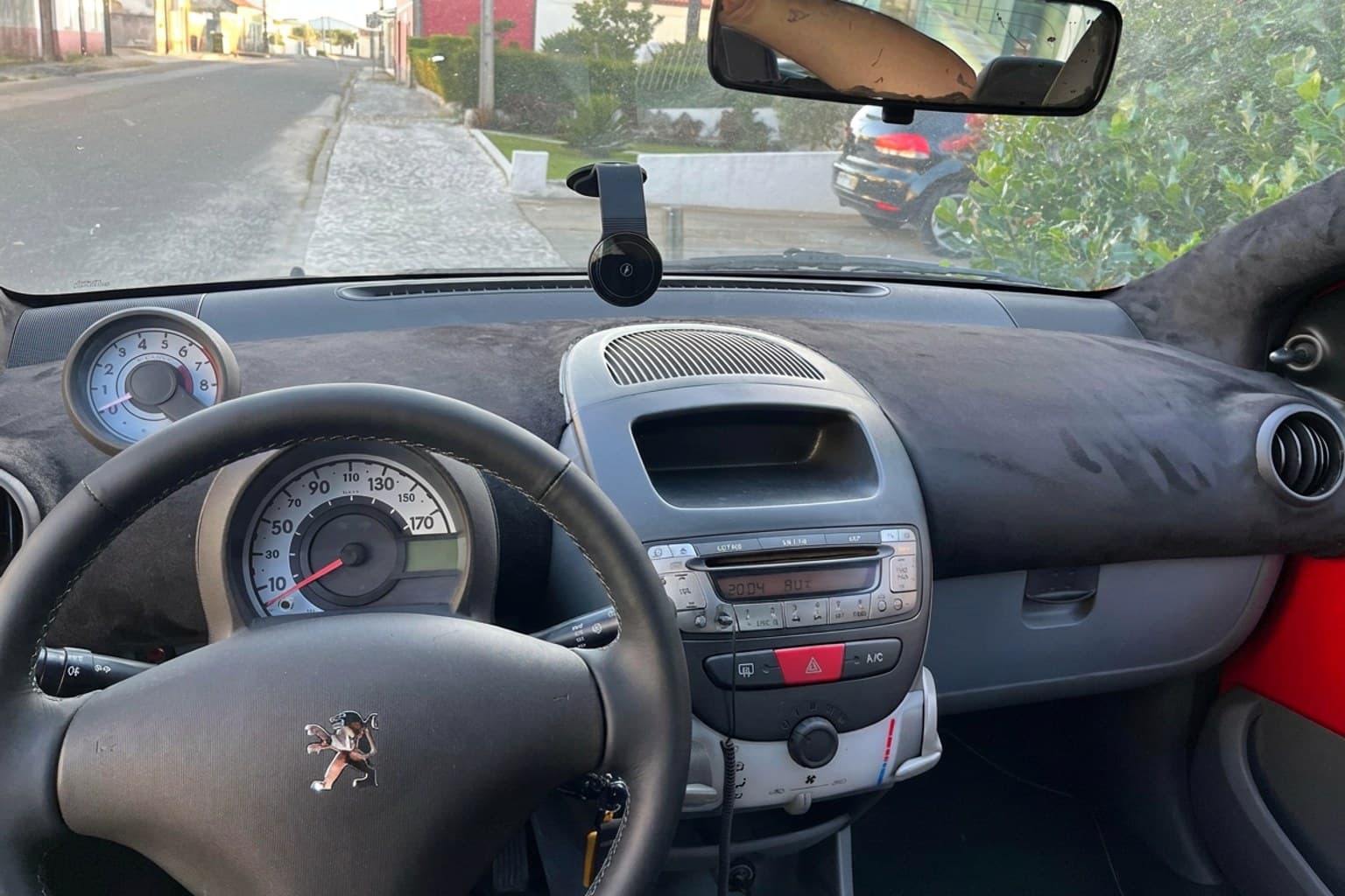 Салон Peugeot 107 — покраска руля | Автоателье BIRSON СПб