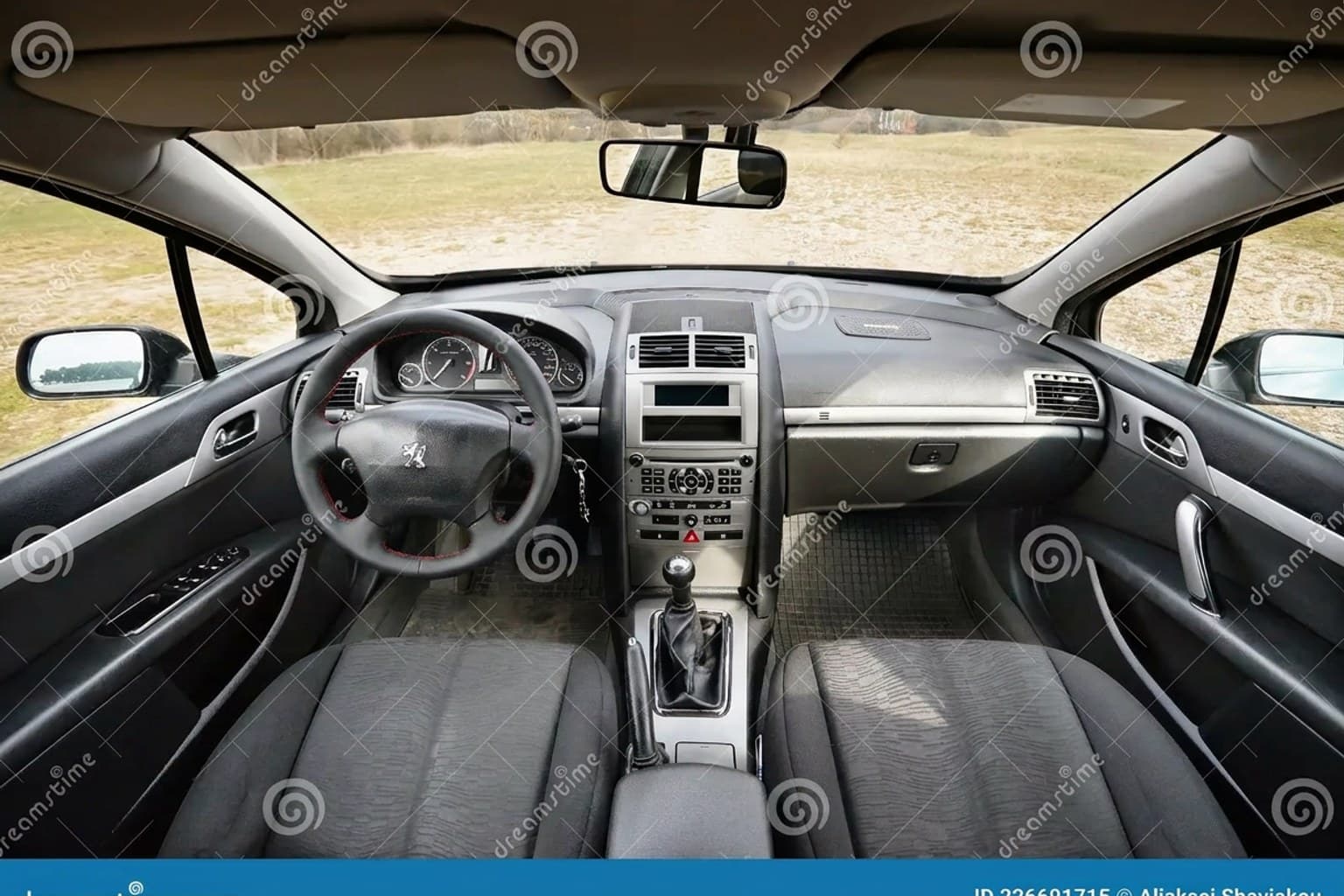 Салон Peugeot 407 SW — предпродажная подготовка салона | Автоателье BIRSON СПб