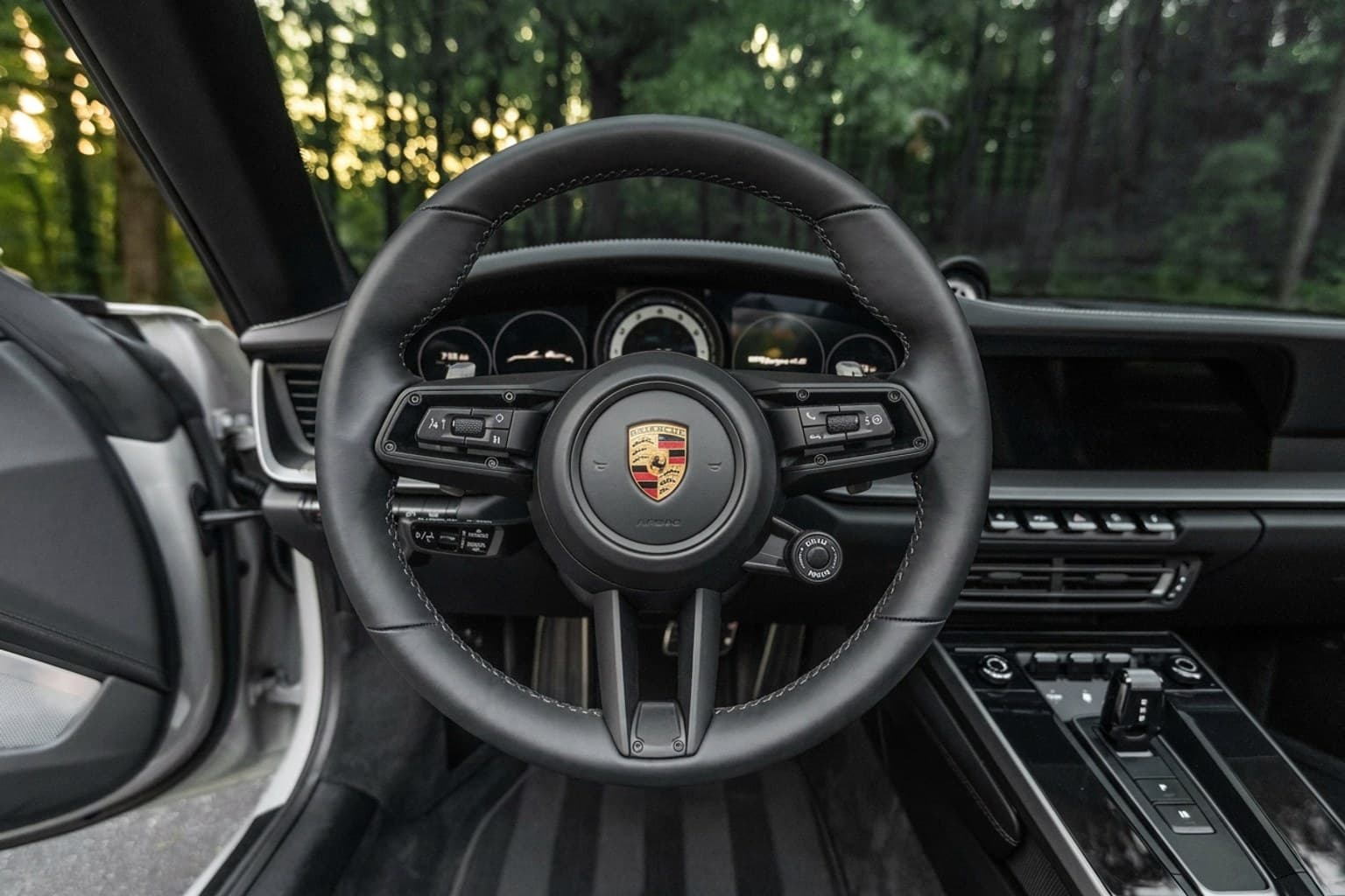 Салон Porsche 911 Targa — предпродажная подготовка салона | Автоателье BIRSON СПб
