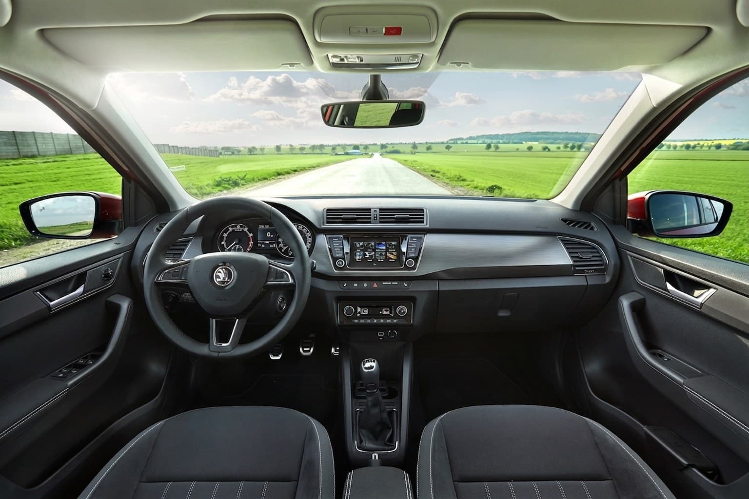 Салон Škoda Fabia Combi — предпродажная подготовка салона | Автоателье BIRSON СПб