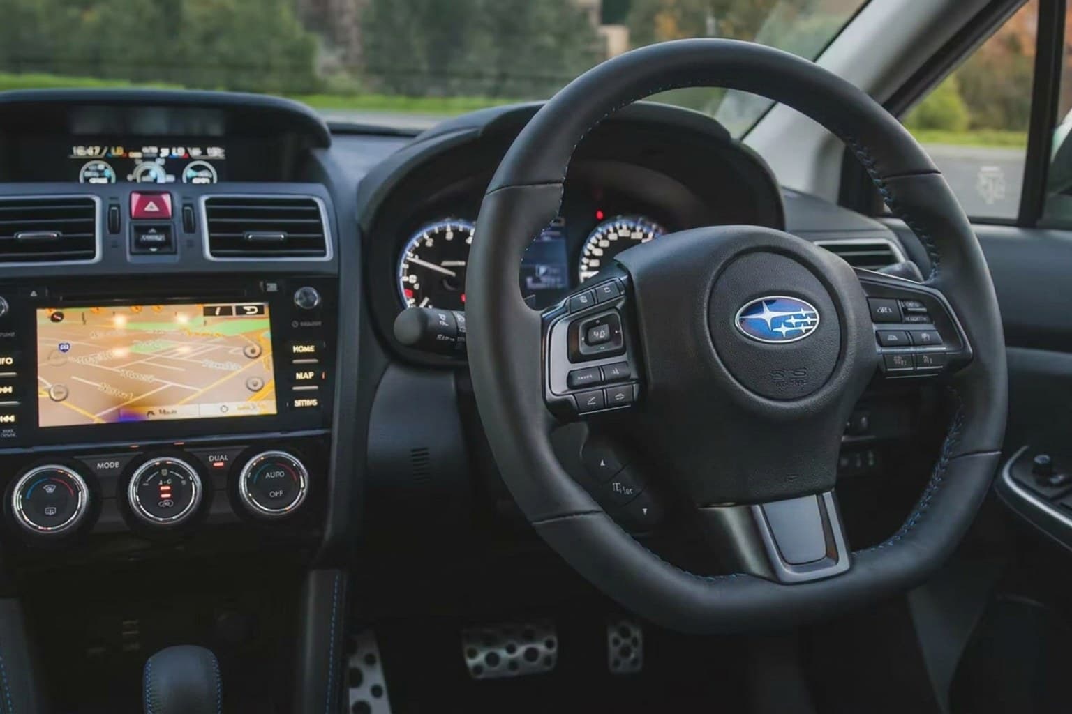 Салон Subaru Levorg — ремонт шторок люка | Автоателье BIRSON СПб