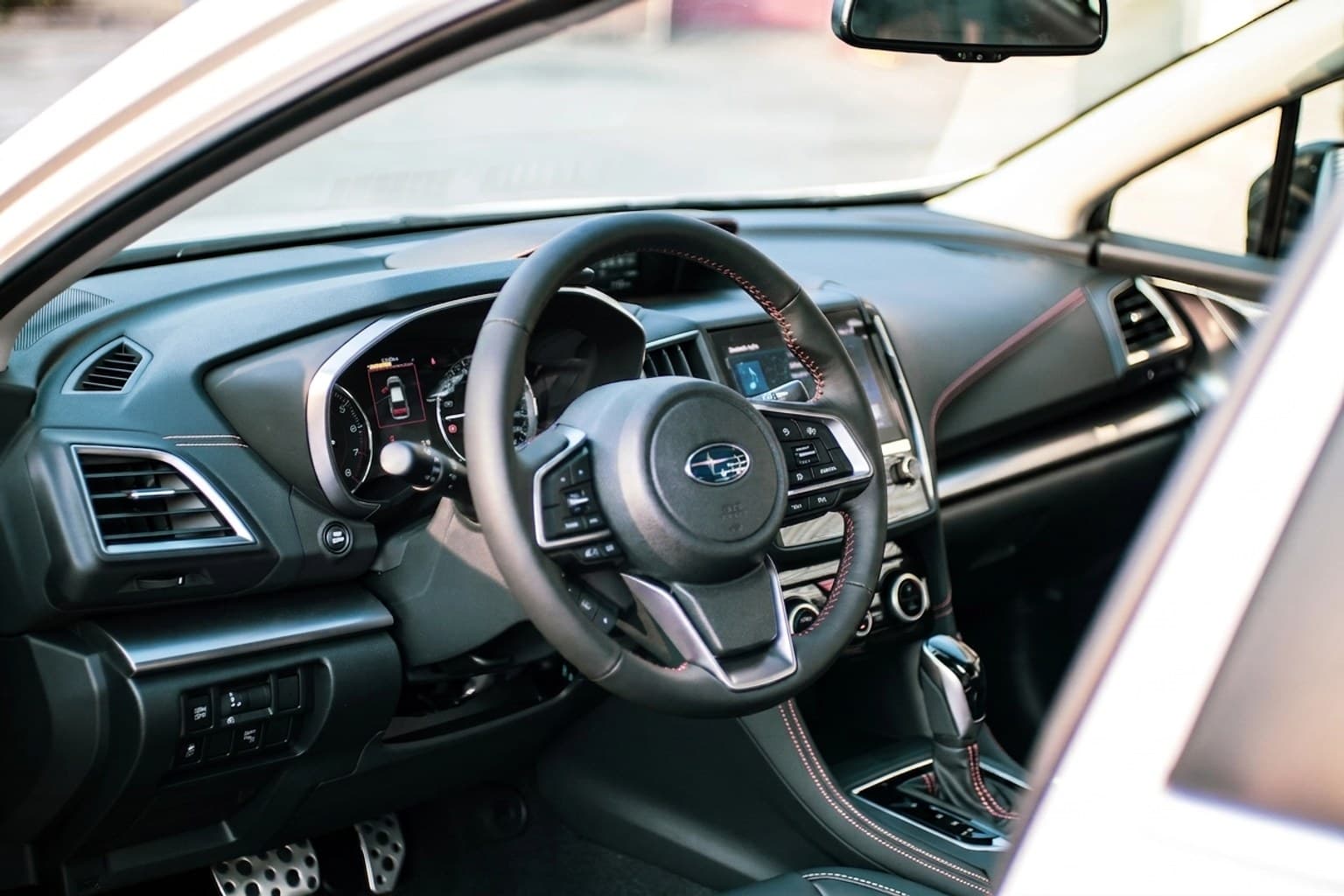 Салон Subaru XV — покраска руля | Автоателье BIRSON СПб