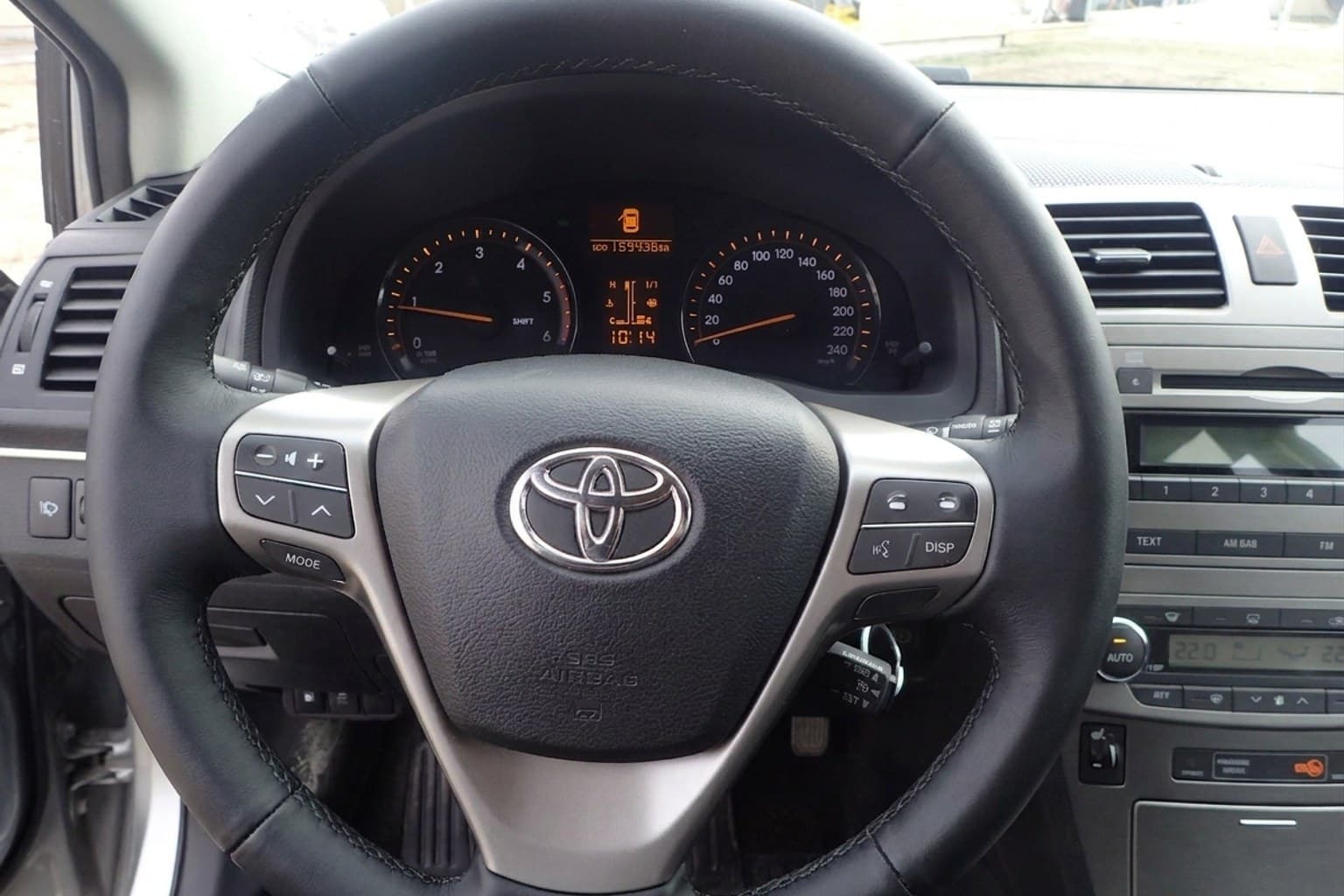 Салон Toyota Avensis Combi — предпродажная подготовка салона | Автоателье BIRSON СПб