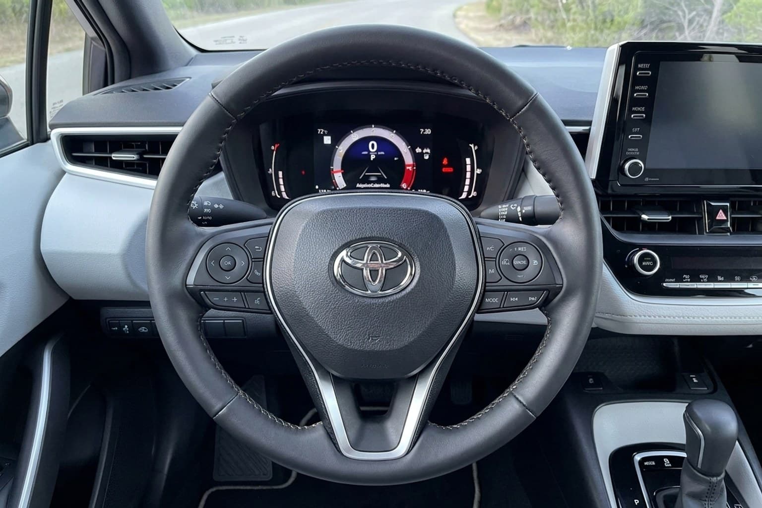 Салон Toyota Corolla sedan — предпродажная подготовка салона | Автоателье BIRSON СПб