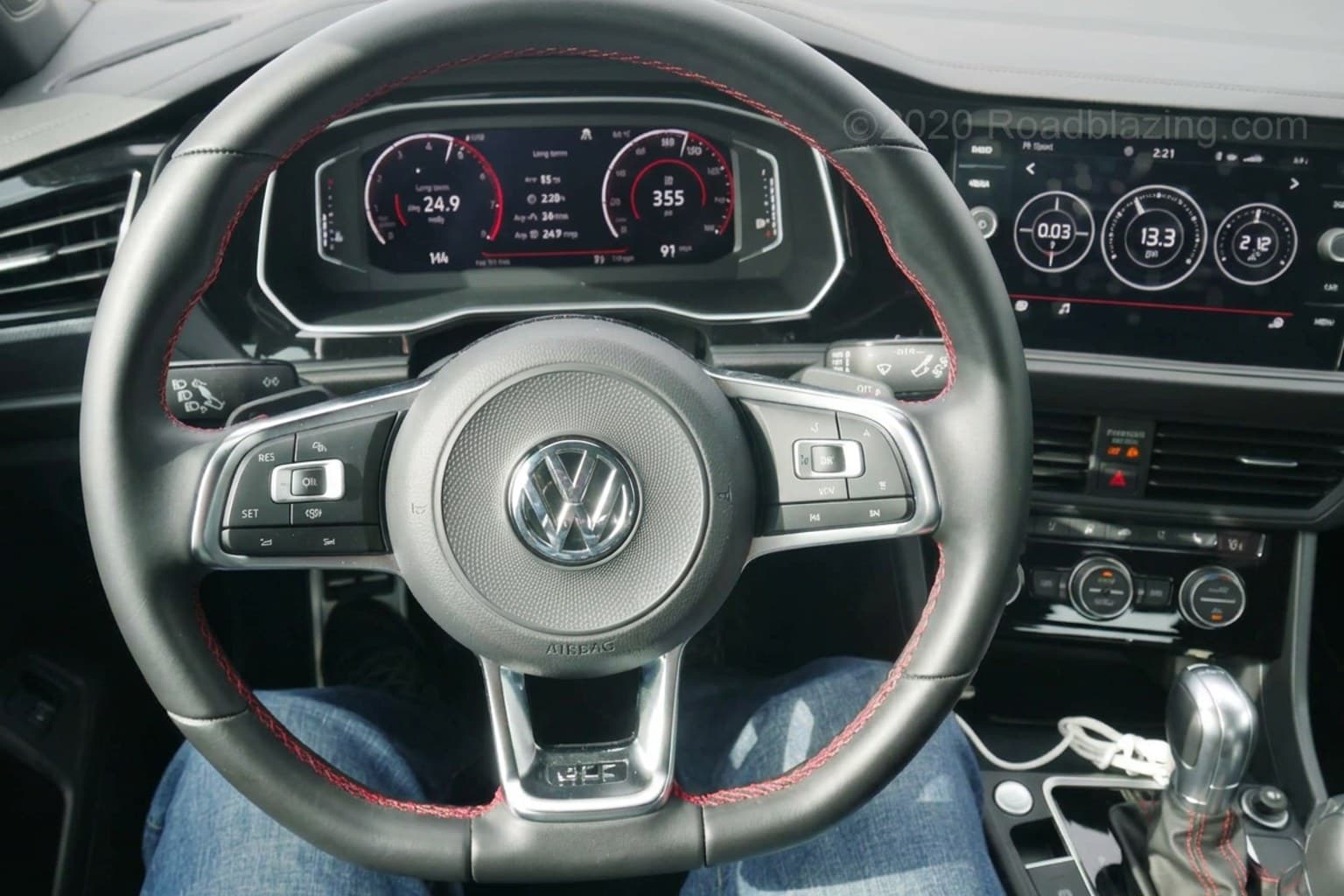 Салон Volkswagen Jetta — ремонт шторок люка | Автоателье BIRSON СПб