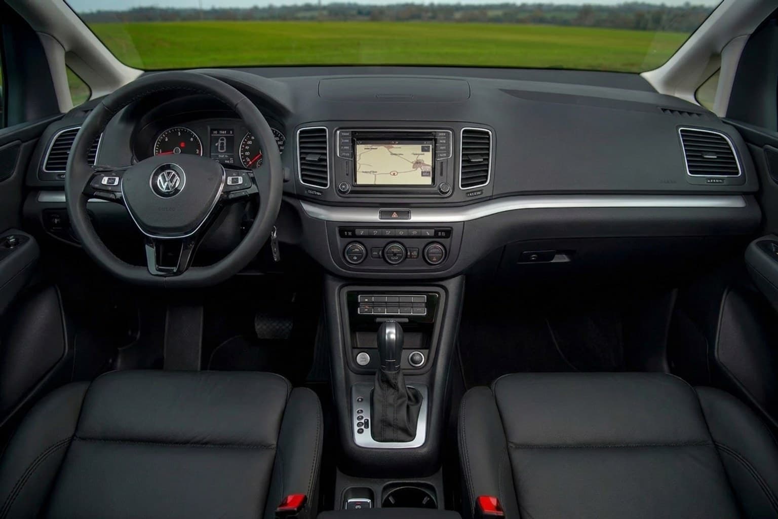 Салон Volkswagen Sharan — шумоизоляция | Автоателье BIRSON СПб