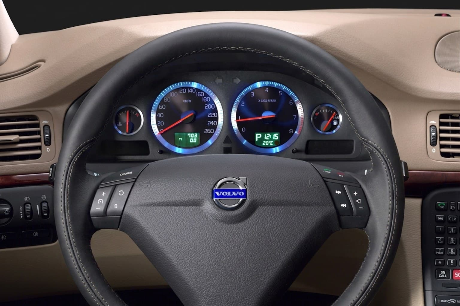 Салон Volvo S80 — ремонт шторок люка | Автоателье BIRSON СПб