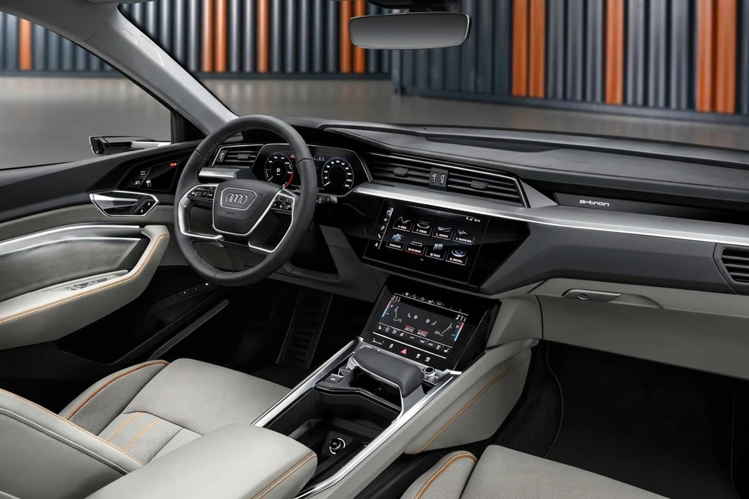 Салон Audi e-tron — предпродажная подготовка салона | Автоателье BIRSON СПб