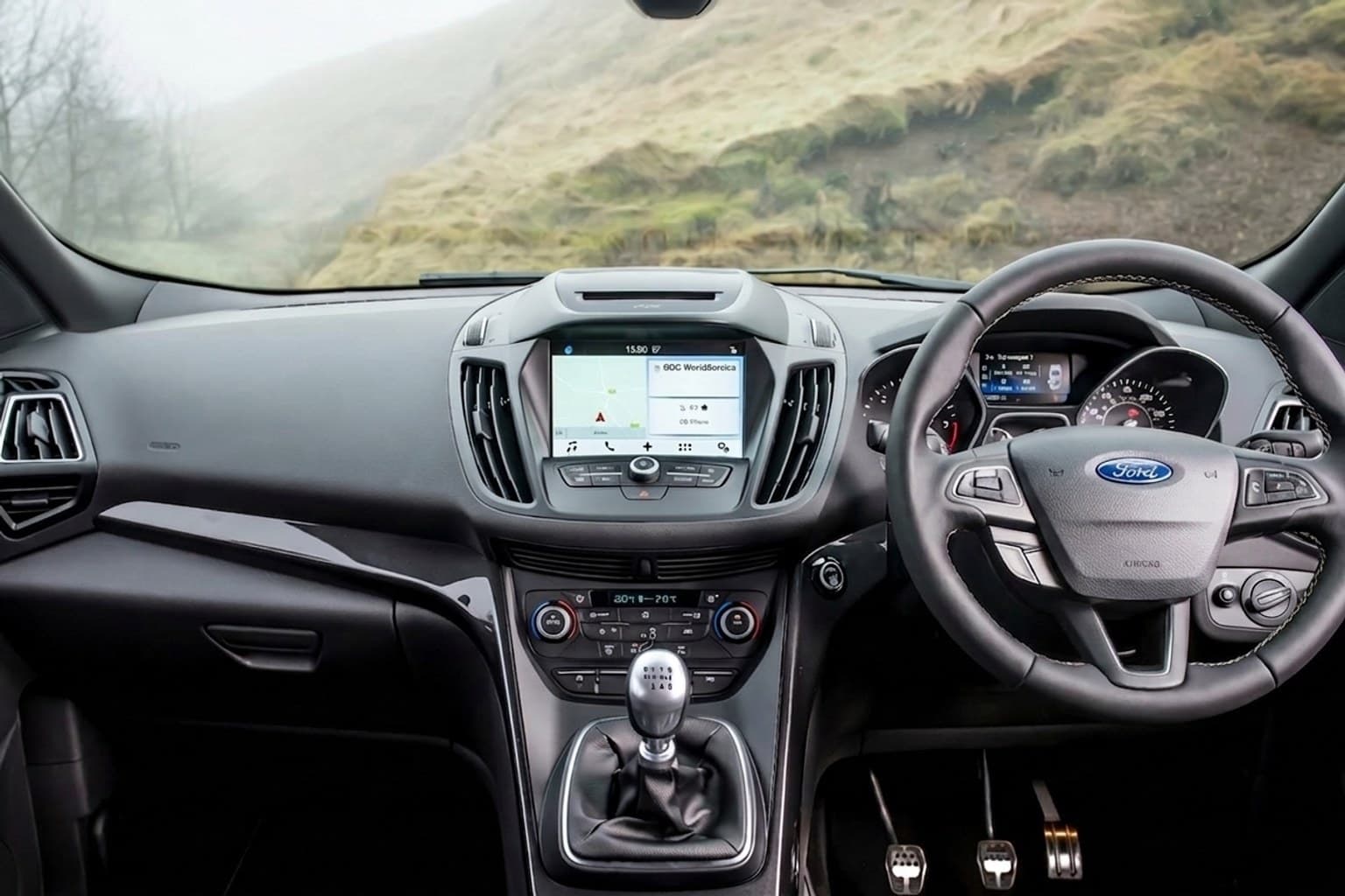 Салон Ford Kuga — предпродажная подготовка салона | Автоателье BIRSON СПб