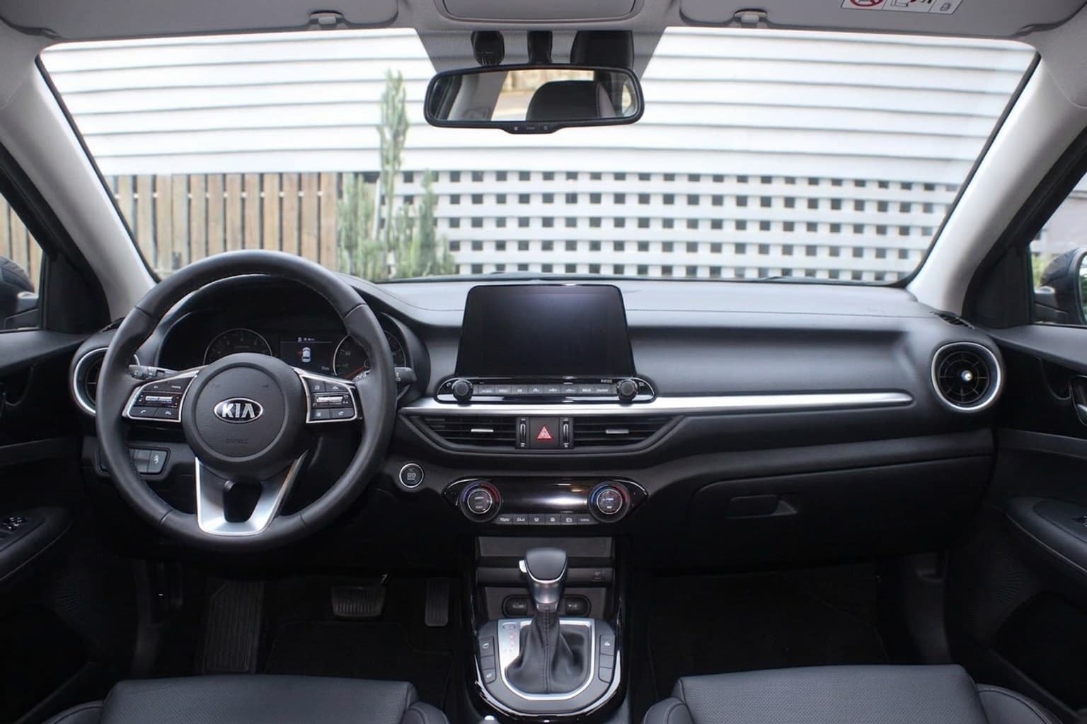 Салон Kia Cerato — предпродажная подготовка салона | Автоателье BIRSON СПб