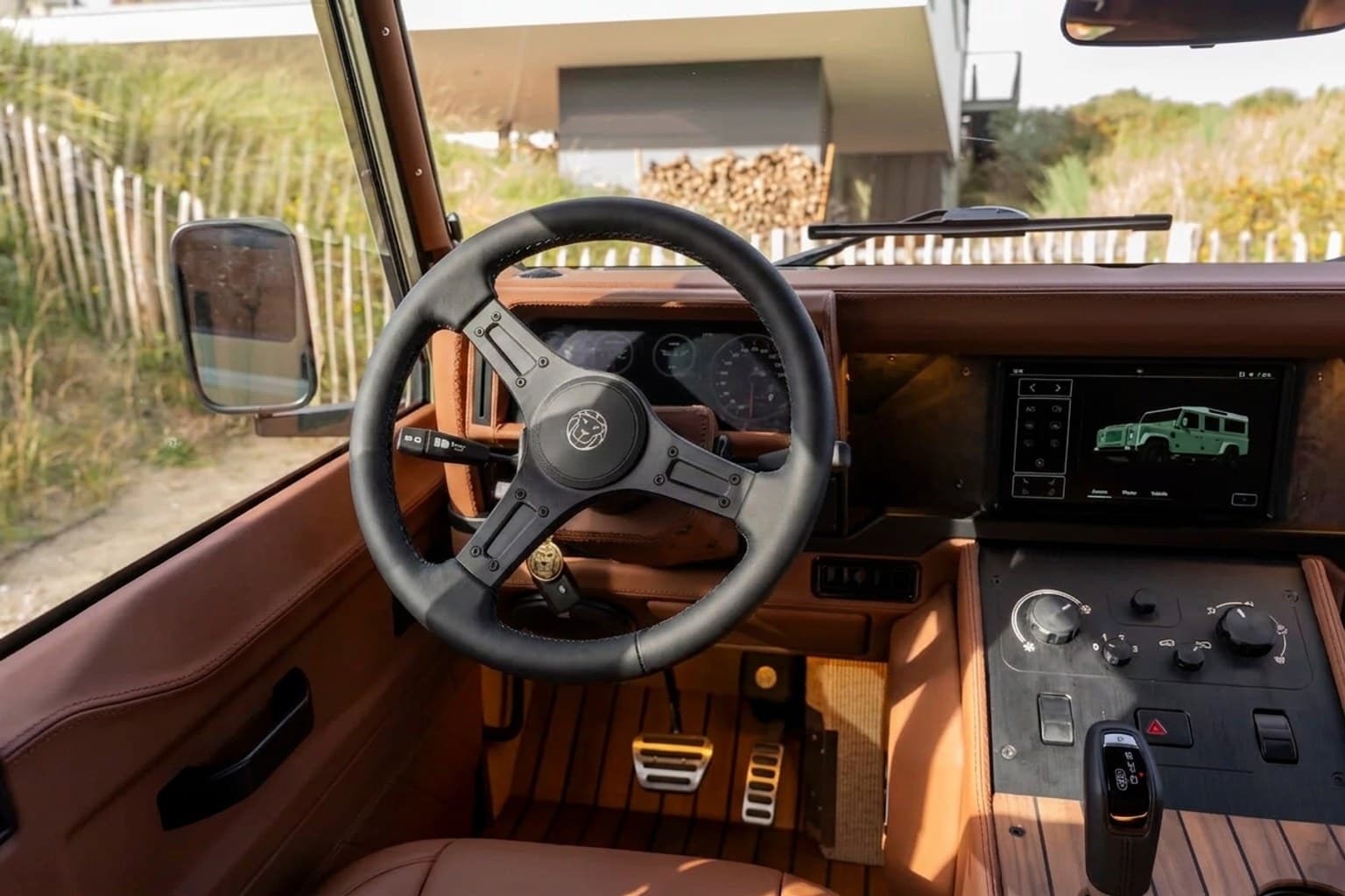 Салон Land Rover Defender — предпродажная подготовка салона | Автоателье BIRSON СПб