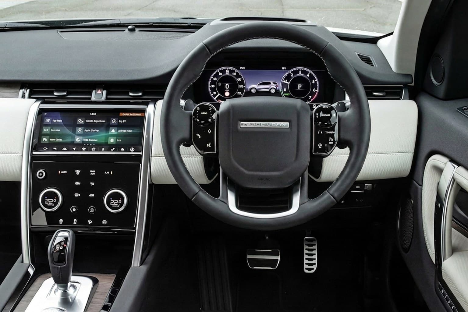Салон Land Rover Range Rover — предпродажная подготовка салона | Автоателье BIRSON СПб