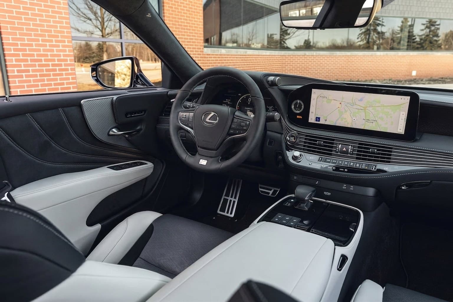 Салон Lexus LS — предпродажная подготовка салона | Автоателье BIRSON СПб