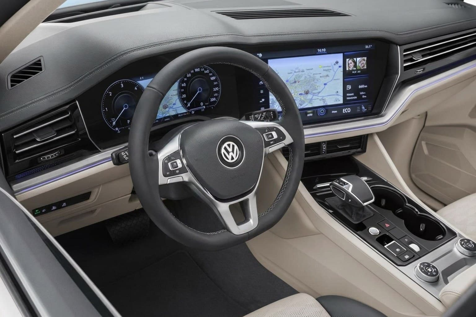 Салон Volkswagen Touareg — предпродажная подготовка салона | Автоателье BIRSON СПб