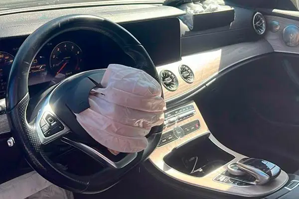 Восстановление подушек безопасности Mercedes-Benz E-class