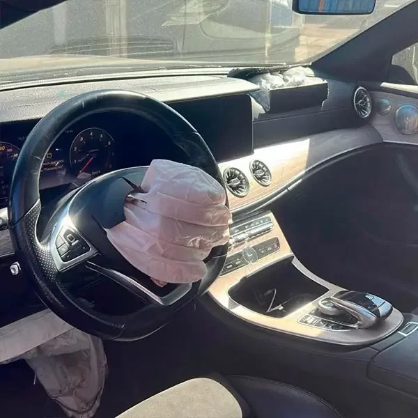 Восстановление подушек безопасности Mercedes-Benz E-class